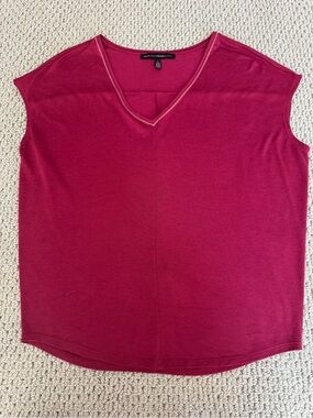 WHBM Top V-Neck Cap Sleeve Raspberry SZ S
